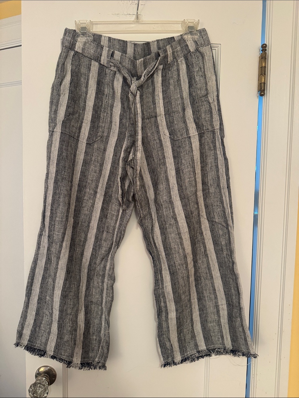 Caslon women’s  Striped Drawstring Chinos - Gray & White